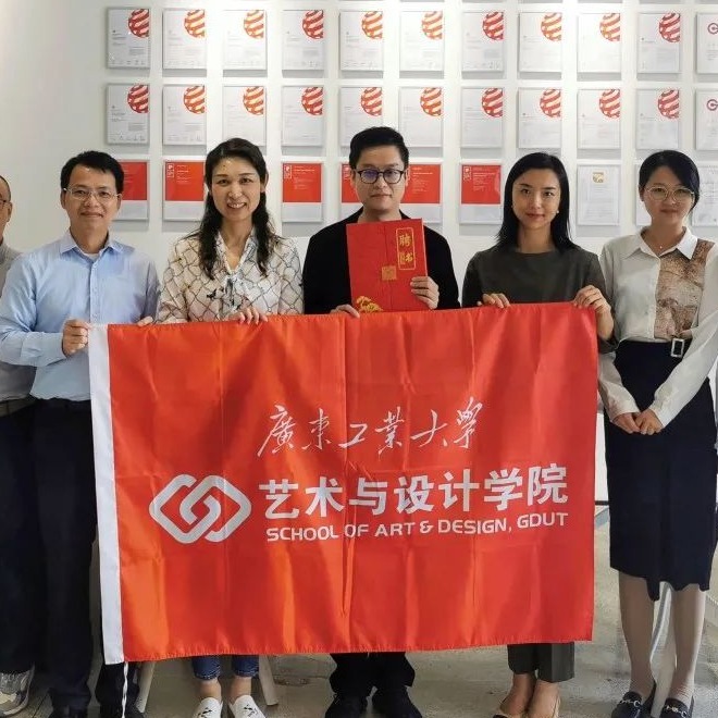 共叙情谊谋发展，共话合作促共赢——快猫
赴深圳走访校友代表